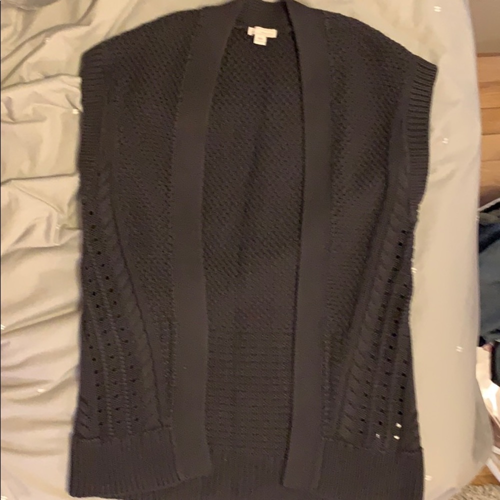 Gap Sleeveless dark gray open front cardigan
